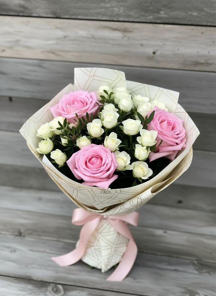 Букет цветов из: Розы в Тулуне