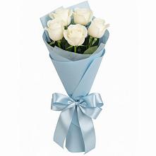 Букет 5 Белых роз Проуд в Тулуне