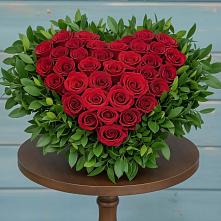 Цветочная композиция из Розы в виде сердца #REPLACE_PRED# Тулуне