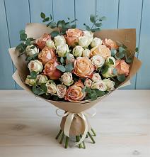 Букет цветов из:  Альстромерии и Розы в Тулуне